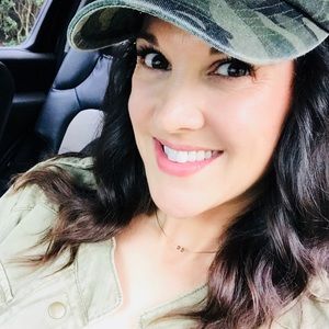 Meet your Posher, Vanessa